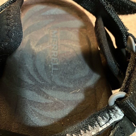 Merrell Sandals - Picture 2 of 4